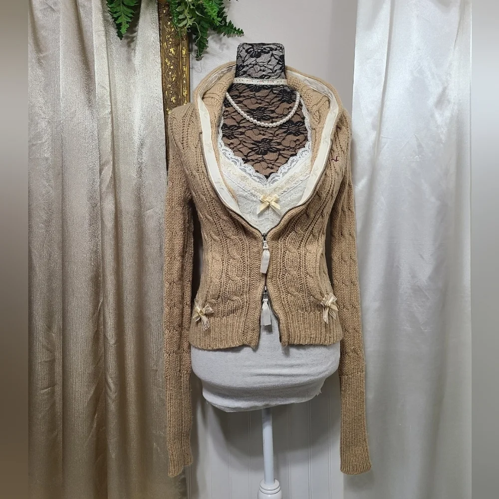 ♡ Y2K ♡ Hollister Tan Wool & Rabbit Hair Zip Down Hooded Babydoll Sweater 2000s - Picture 4 of 13